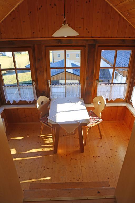 Haus Leopold Apartment Gosau Ruang foto