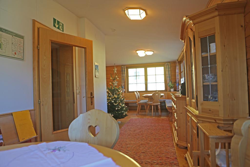 Haus Leopold Apartment Gosau Bagian luar foto