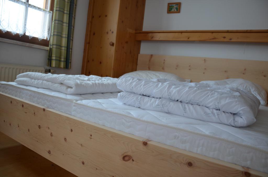Haus Leopold Apartment Gosau Bagian luar foto