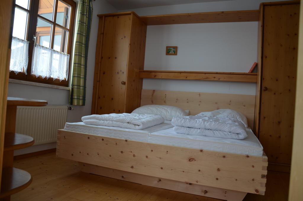 Haus Leopold Apartment Gosau Bagian luar foto